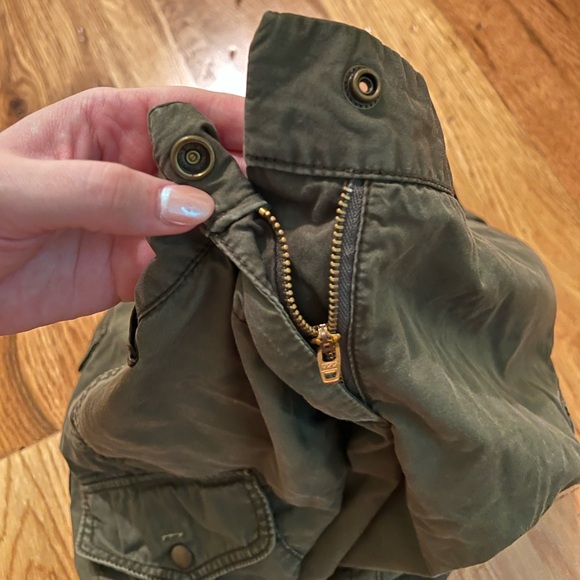 J.Crew Bermuda Shorts - Picture 4 of 4